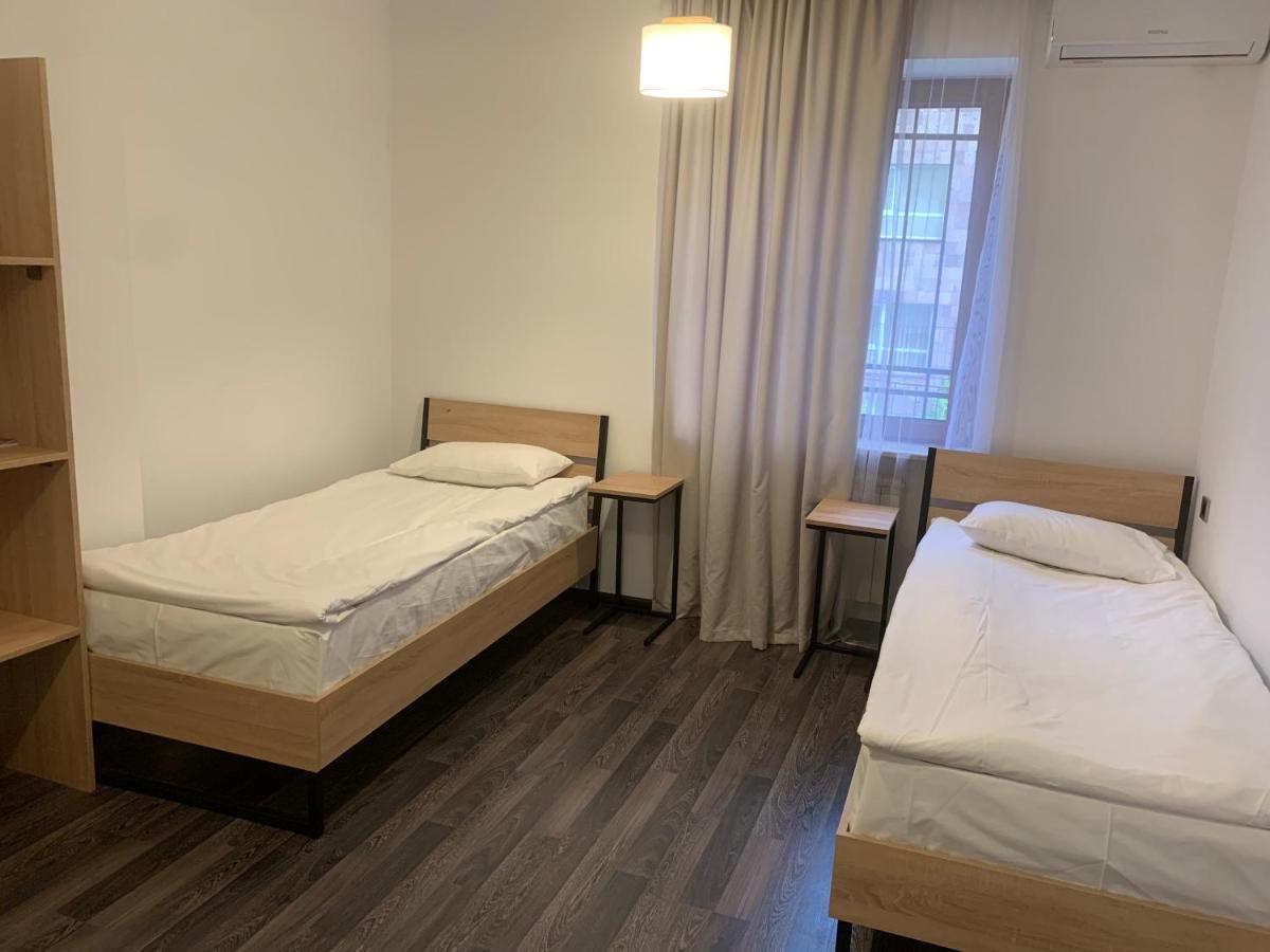 One Day Hotel Jerevan Eksteriør billede